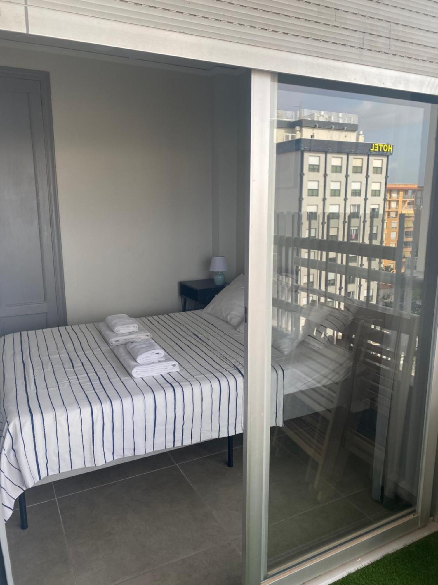 Apartament Mikonos V Solo Familias Playa de Gandia Zewnętrze zdjęcie
