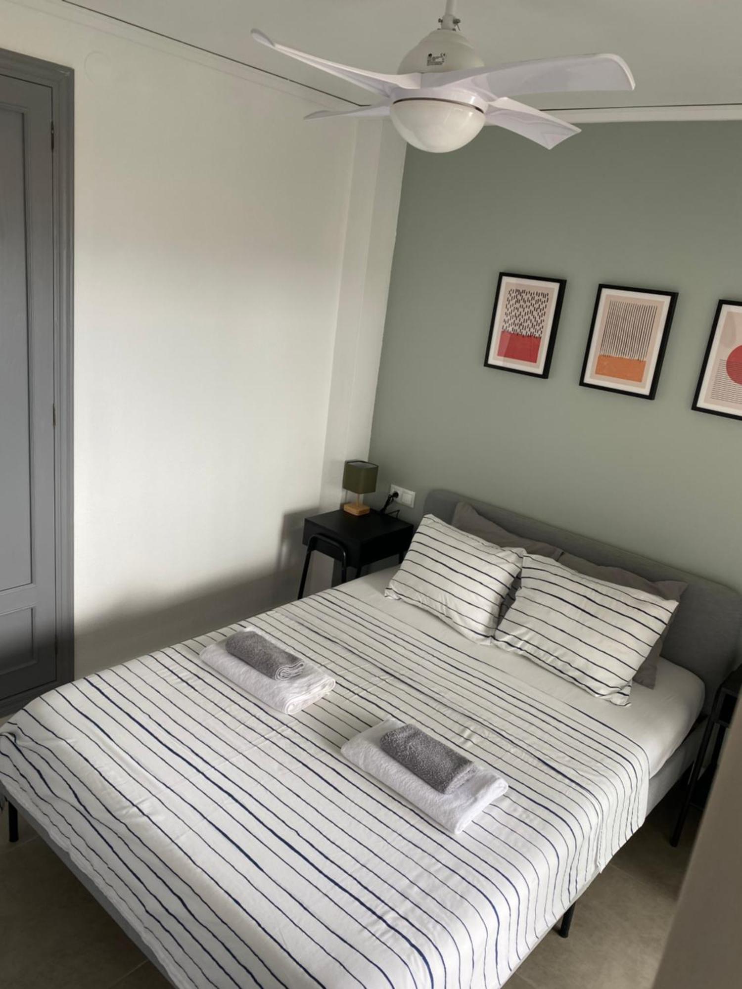 Apartament Mikonos V Solo Familias Playa de Gandia Zewnętrze zdjęcie