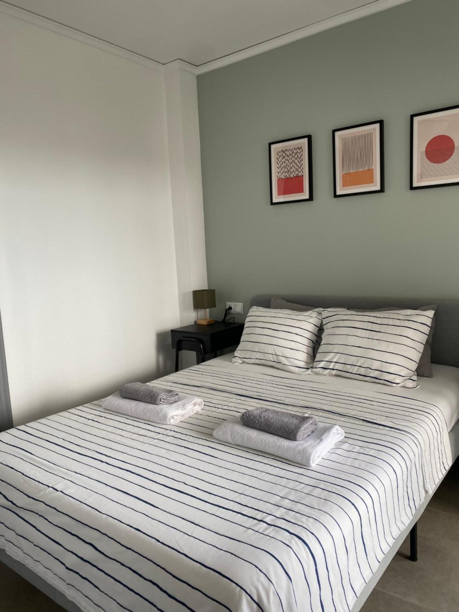 Apartament Mikonos V Solo Familias Playa de Gandia Zewnętrze zdjęcie